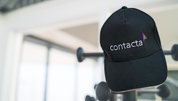 Contacta branded hat