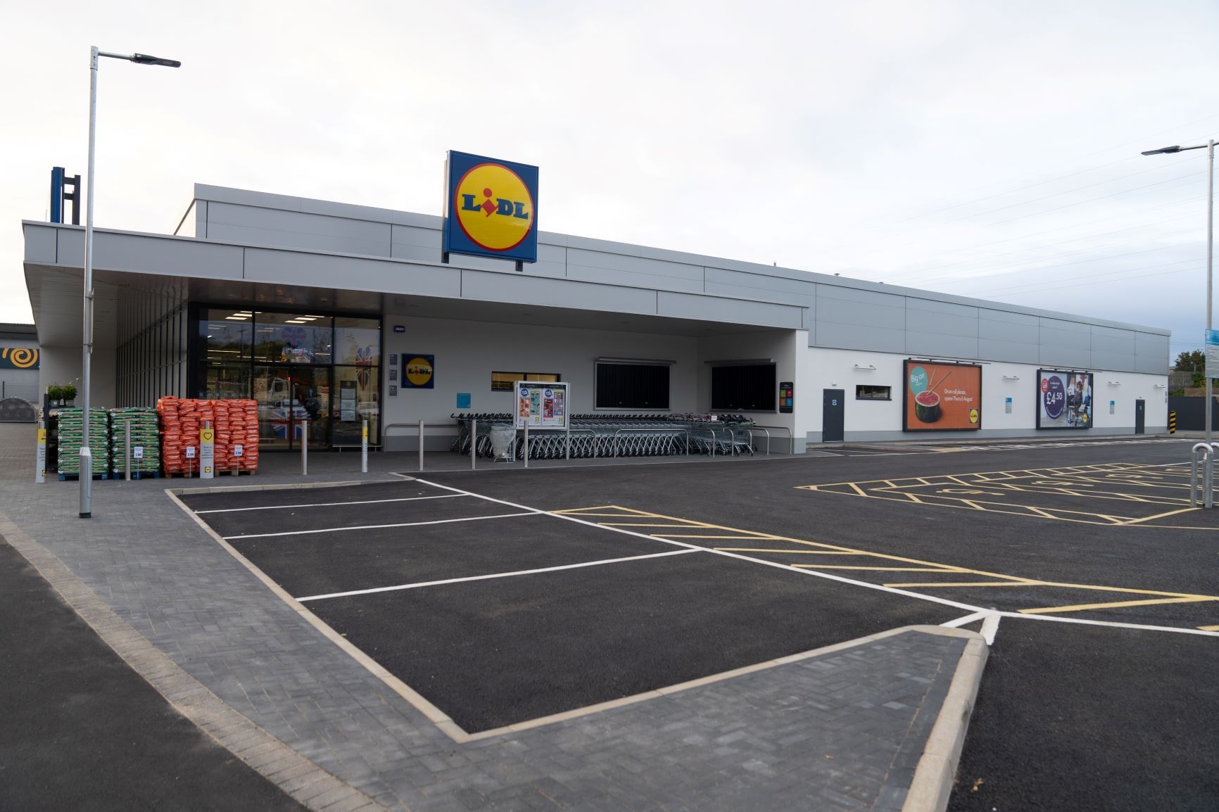 Lidl supermarket